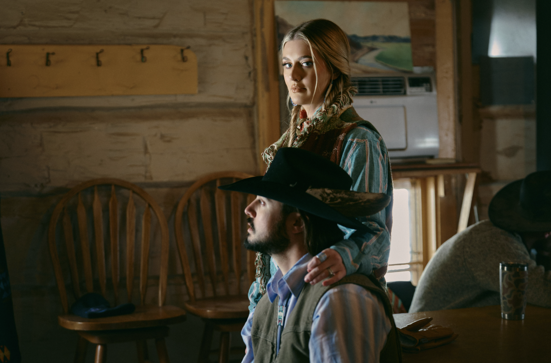 Caroline & Ian Munsick: A western Love In Perfect Harmony